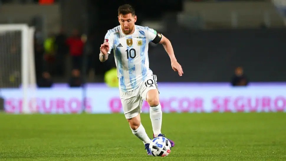 Lionel Messi Net Worth, Personal Life, Biography and Salary