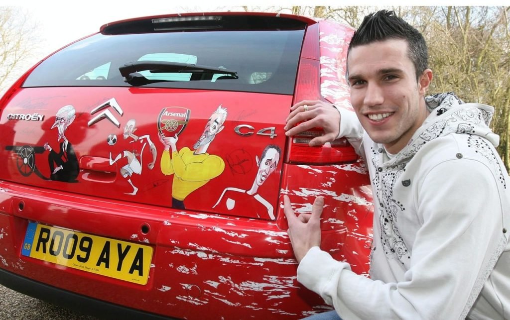 Robin van Persie Net Worth, Salary, Endorsements, and more 